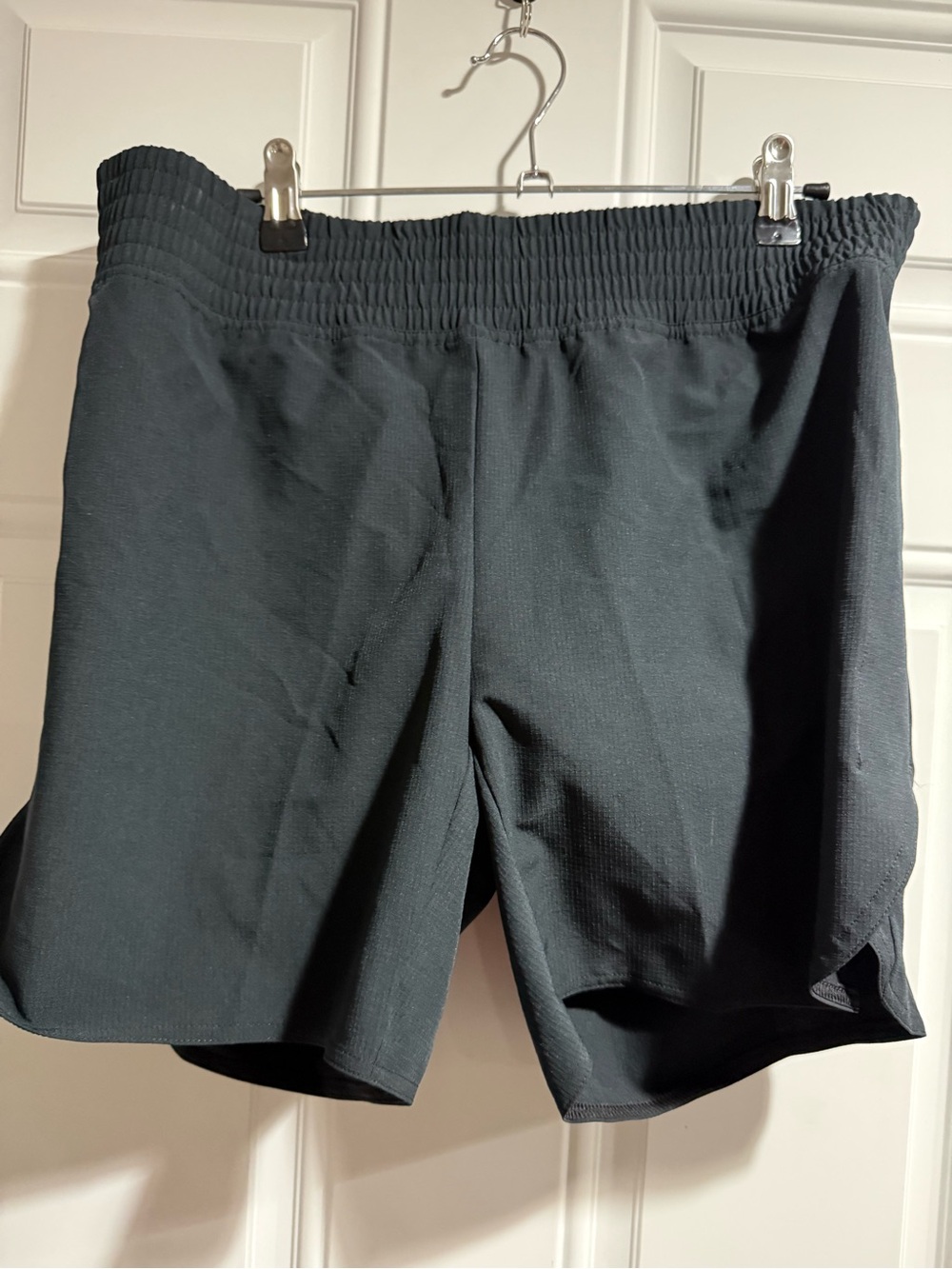 Pearl Izumi Women's Bike Shorts - Teal with Black Pattern. NEVER WORN
